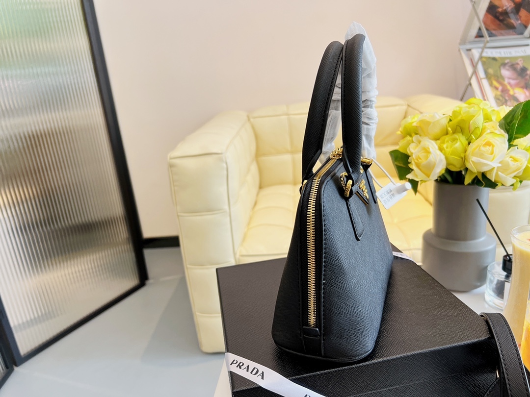 PR SMALL GALLERIA SAFFIANO LEATHER BAG BLACK 1BA896NZVF0002VOOO