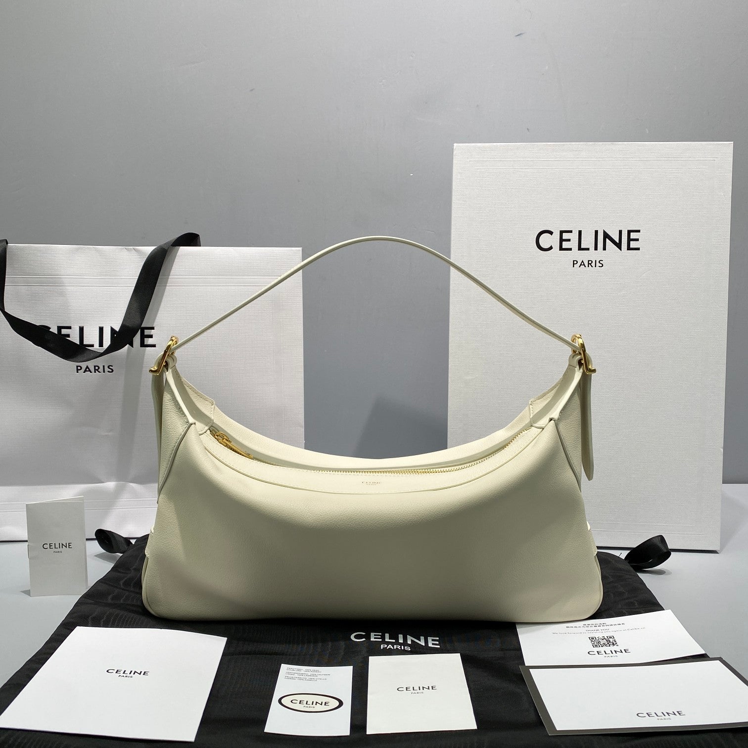 CE Medium Romy In Supple White For Women 13in/34cm 197443DPJ.01RC