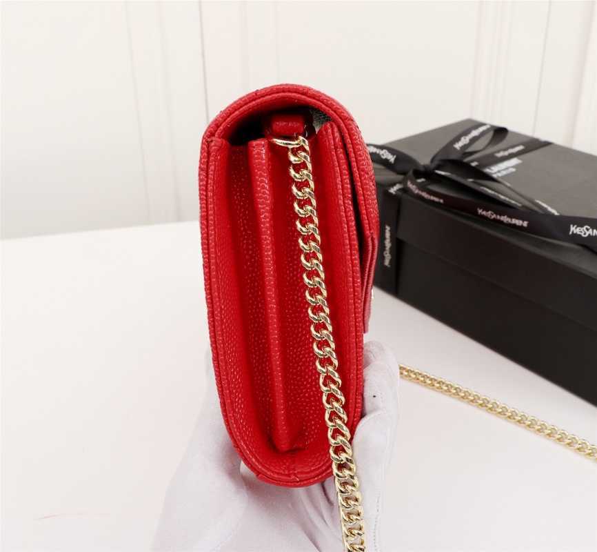 YSL CASSANDRE MATELASSÉ ENVELOPE CHAIN WALLET IN GRAIN DE POUDRE EMBOSSED LEATHER OPYUM RED 695108BOW016008