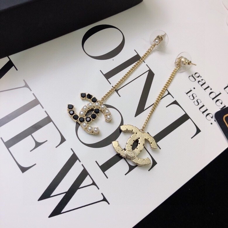 CC CC EARRINGS
