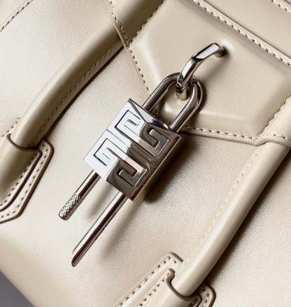 gv Mini Antigona Lock Bag Beige For Women, Handbags, Shoulder Bags 8.7in/22cm GVC