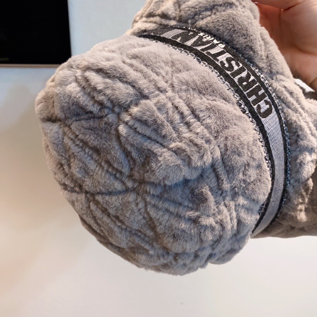 DOR D-BOBBY CANNAGE SMALL BRIM BUCKET HAT GREY