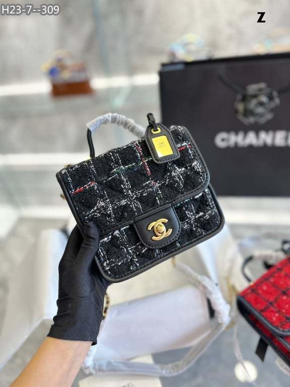 CHL TWEED MINI FLAP BAG BLACK 16CM