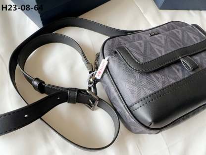 DIR HIT THE ROAD MESSENGER BAG CD BLACK 20CM