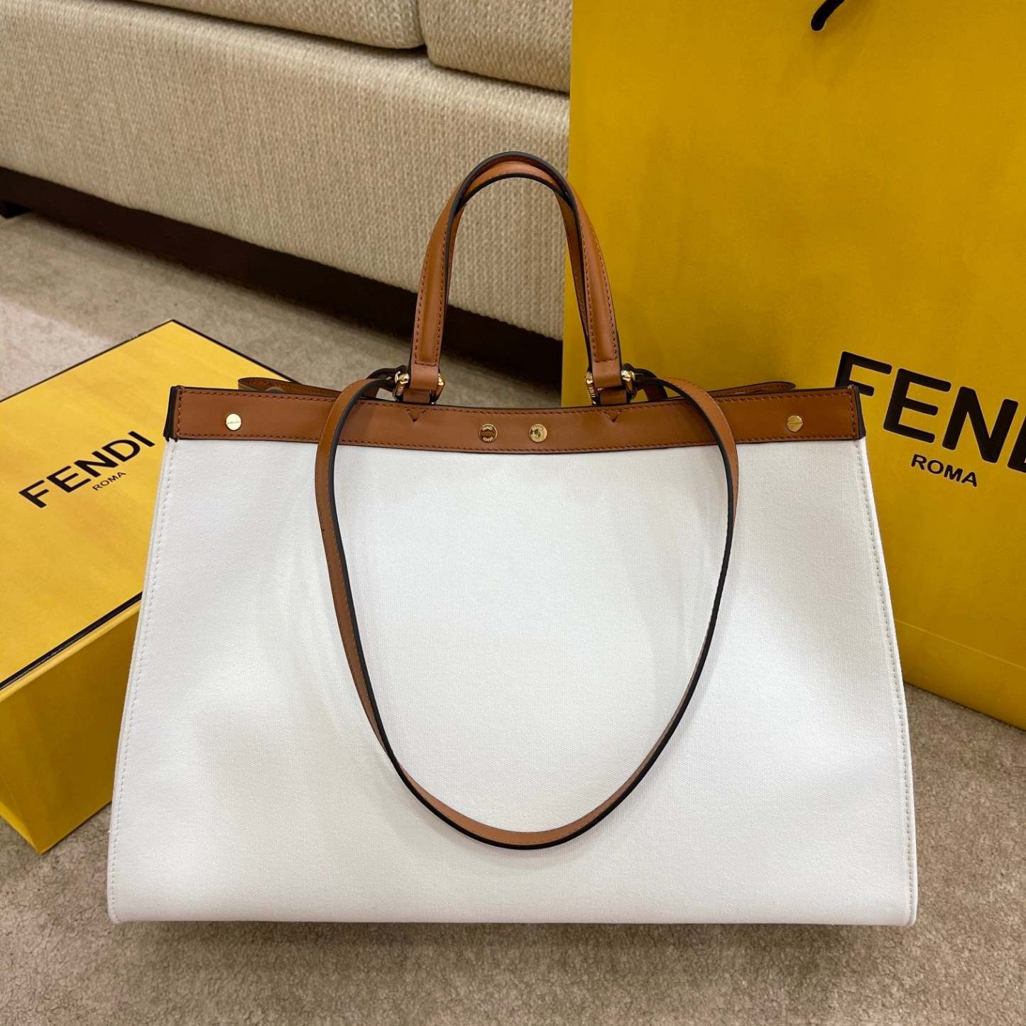 FI Peekaboo X-tote Bag White Canvas For Women, Women&#8217;s Handbags, Shoulder Bags 16.1in/41cm FF 8BH374