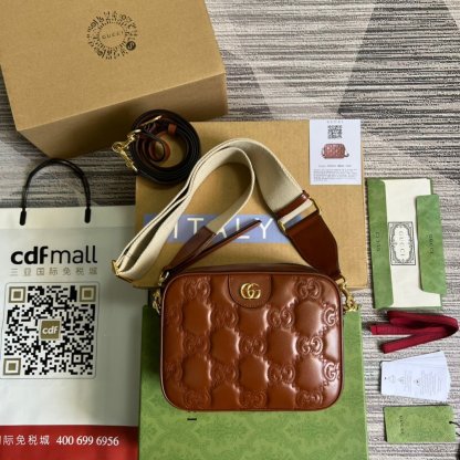 gg Matelasse Shoulder Bag Red For Women, Women&#8217;s Bags 8.5in/22cm gg 702234 UM8HG 2595
