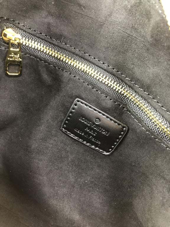 LUV PETITE MALLE SOUPLE BLACK