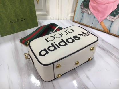 GG x ADIDAS SMALL SHOULDER BAG WHITE 24.5CM 702427 U3ZCT 8727