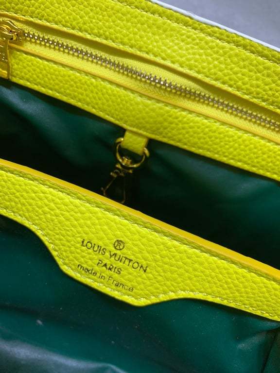 LUV CAPUCINES BB SNOW WHITE 27CM