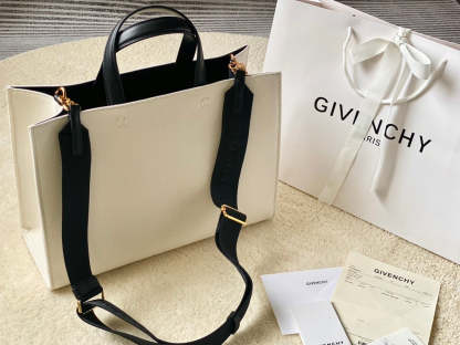 gv Medium G Tote Shopper Bag Canvas Ivory For Women, Handbags, Shoulder Bags 14.5in/37cm GVC BB50N2B1H1-105