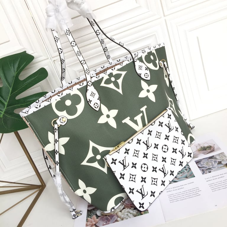 LUV NEVERFULL MONOGRAM GIANT JUNGLE MM GREEN BEIGE