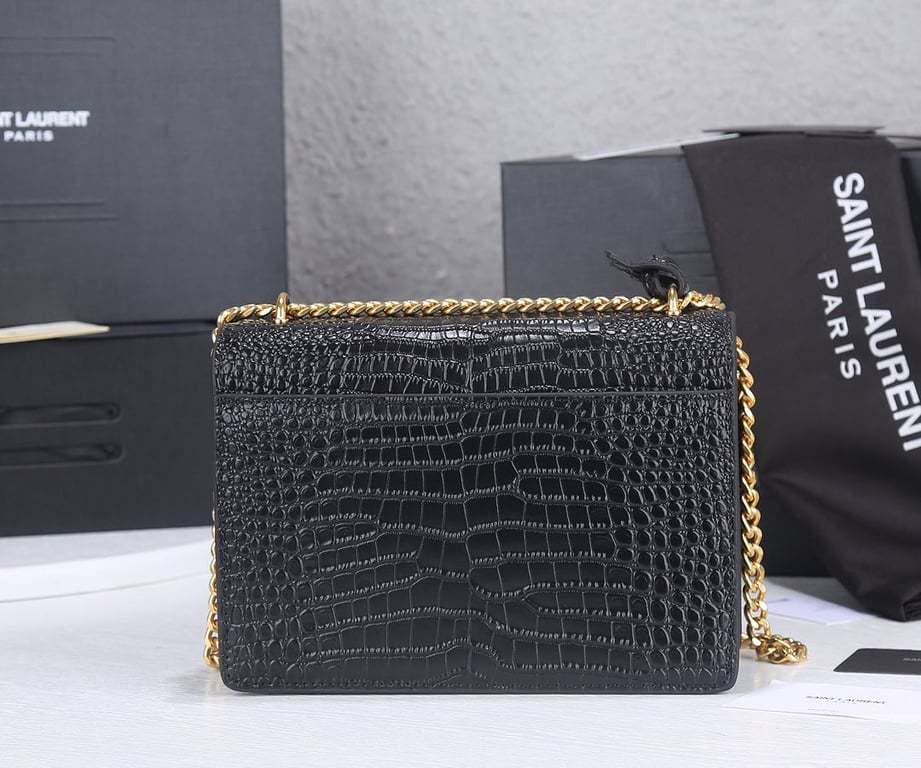 SAINT LAURENT SUNSET MEDIUM CHAIN GAB IN CROCODILE EMBOSSED SHINY BLACK GOLD 22CM