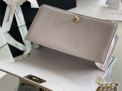 ChanelMedium Classic Flap Bag 25cm Grey For Women A67086
