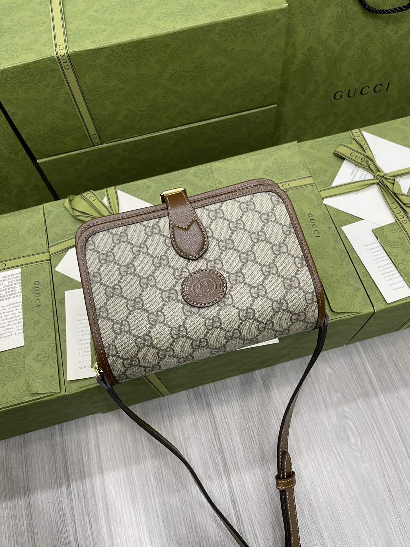 GG Mini shoulder bag with Interlocking G 671620 92TCG 8563