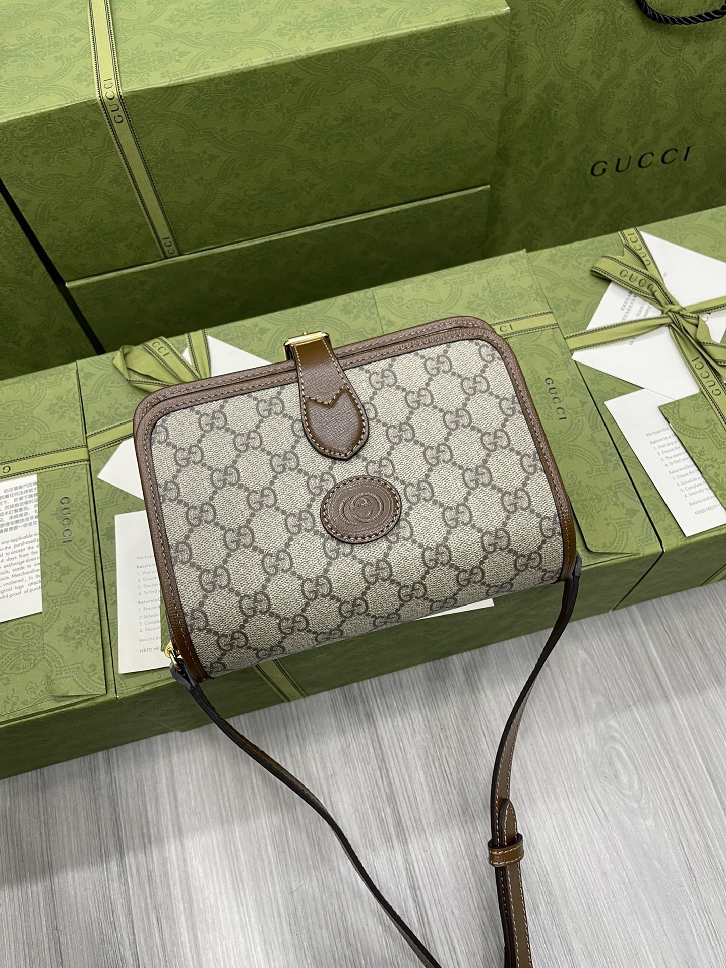 GG Mini shoulder bag with Interlocking G 671620 92TCG 8563