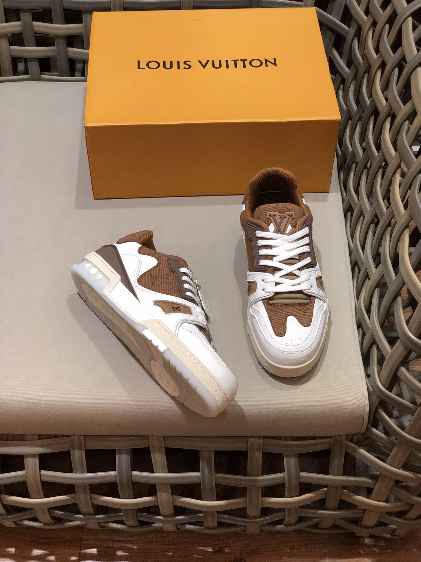 LUV TRAINER SNEAKER RUBBER MONOGRAM WHITE/BROWN VIRGIL ABLOH