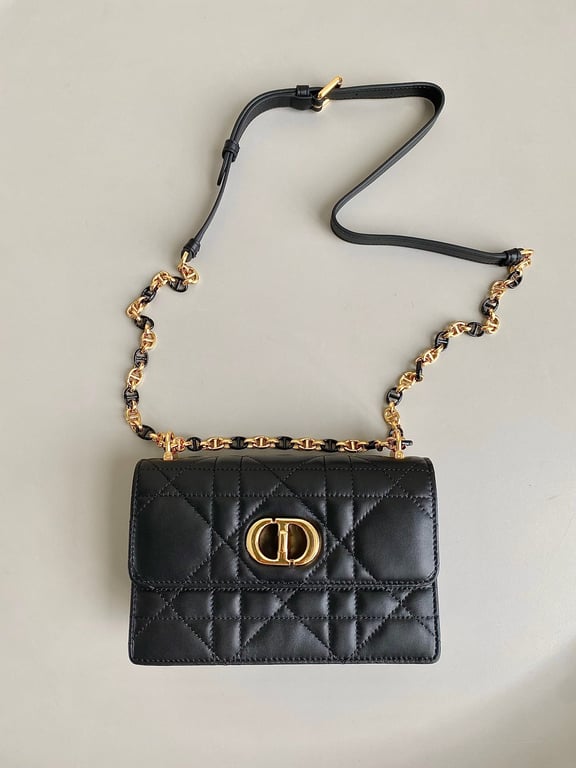 DIR MISS CARO MINI BAG BLACK MACROCANNAGE LAMBSKIN 17CM