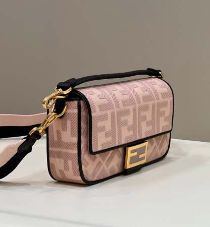 FI Baguette Light Pink For Women, Women’ Handbags, Shoulder And Crossbody Bags 10.6in/27cm FF 8BR600