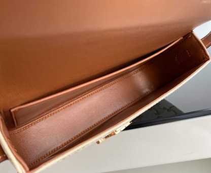 CE TRIOMPHE SHOULDER BAG IN SHINY CALFSKIN GOLD CC WHITE 194142CUZ01BC