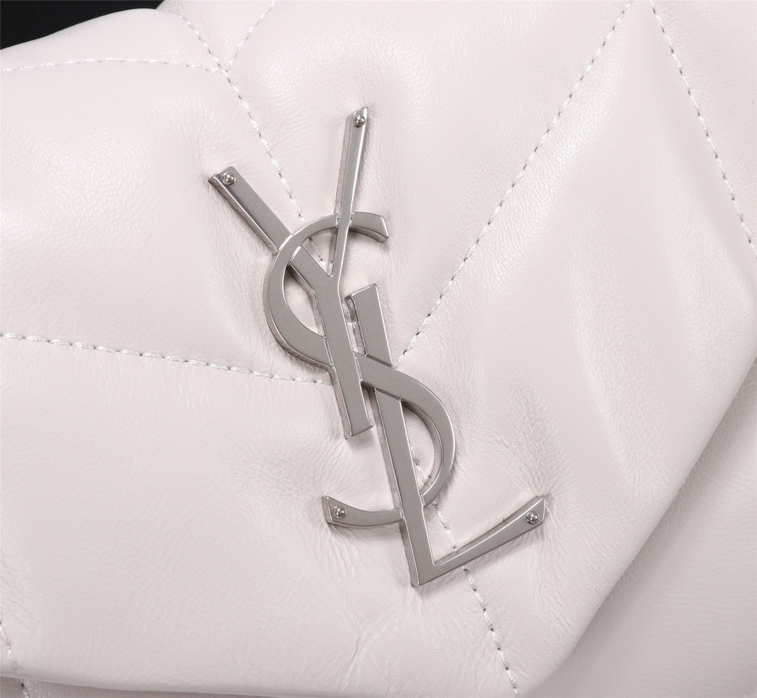 YSL LOULOU SMALL CHAIN BAG IN MATELASSÉ Y WHITE SILVER 29CM 494699DV7269207