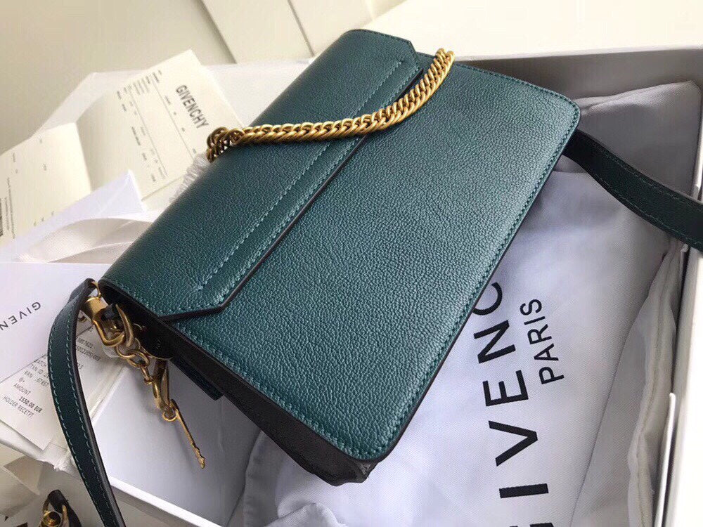 gv GV3 Bag Green/ Black For Women, Handbags, Shoulder Bags 11.4in/29cm GVC