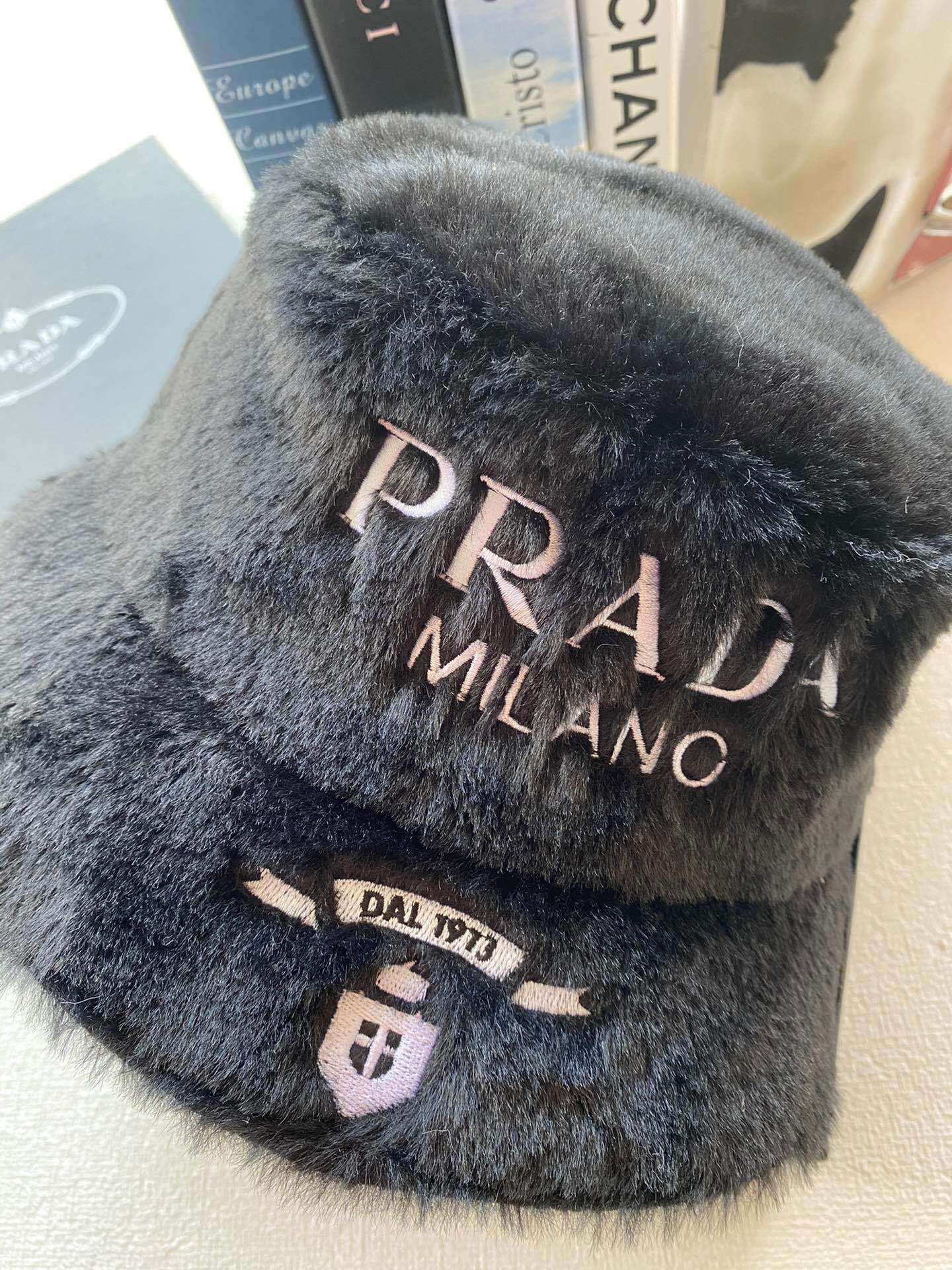 PD BUCKET HATS WIDE-BRIMMED HATS BLACK