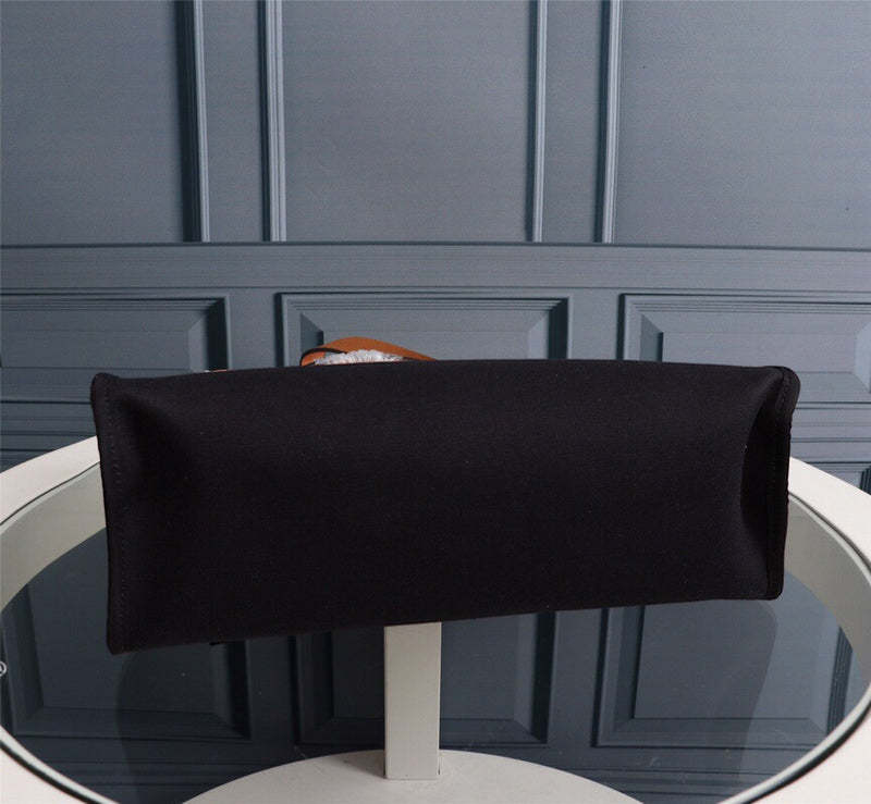 Caramew - HMS Bags - 496