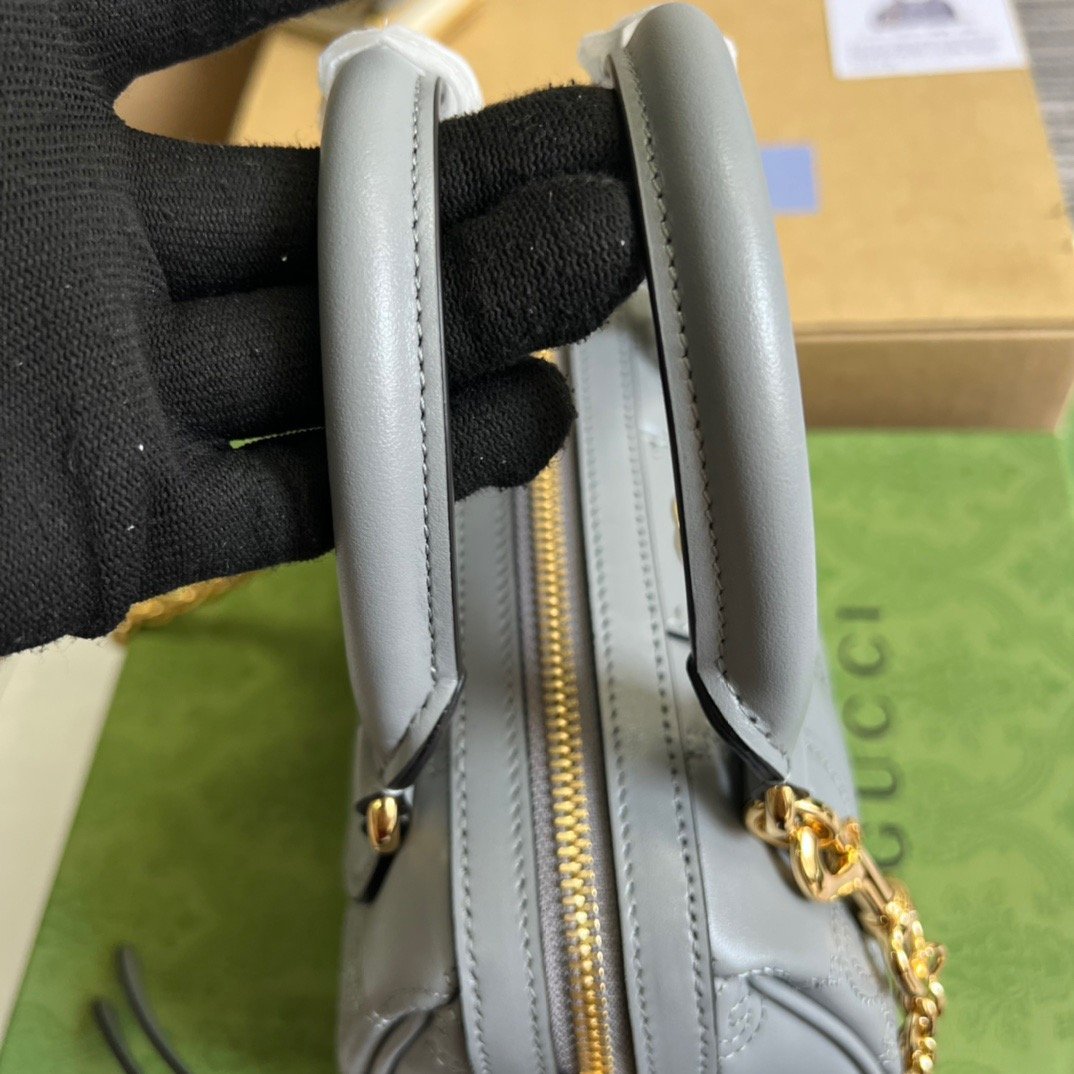 gg Matelasse Top Handle Bag Black For Women, Women&#8217;s Bags 7.5in/19cm gg ‎702251 UM8HG 1046