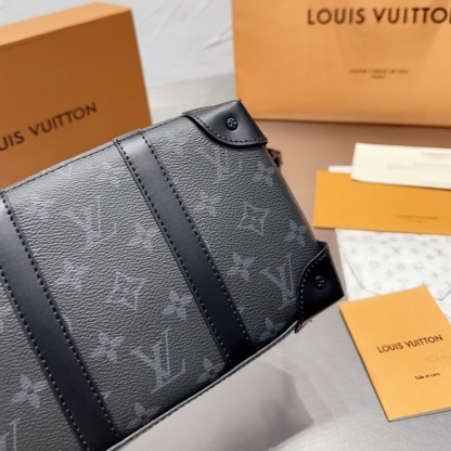 LV SOFT TRUNK MONOGRAM ECLIPSE CANVAS BLACK 23CM M69838