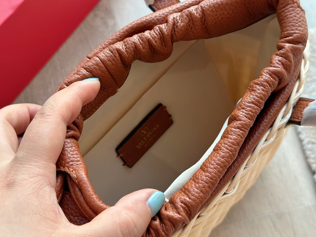 VLA 25CM BEIGE GARAVANI WO VLOGO SMALL WICKER BASKET BAG