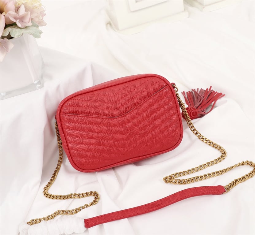 SAINT LAURENT LOU CAMERA BAG IN QUILTED LEATHER RED 18CM