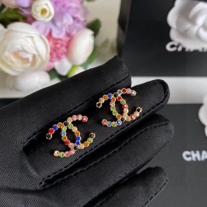 CC NEW CC CRYSTAL MULTI COLOR STUD EARRINGS
