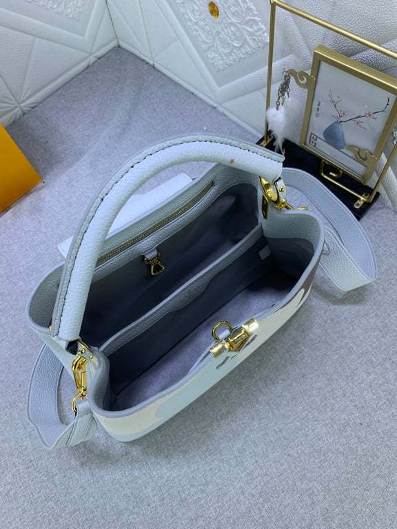 LUV CAPUCINES ICE AGE WHITE 31.5CM