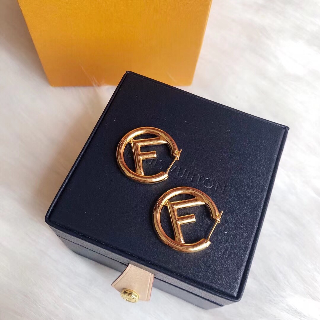 FD LOGO GOLD EARRINGS