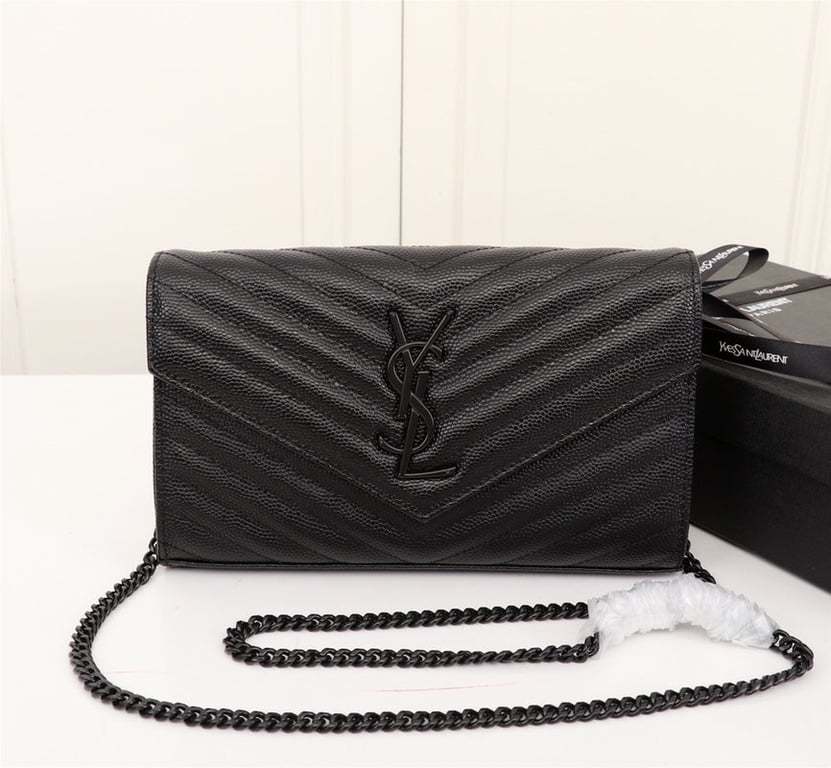 SAINT LAURENT CASSANDRE MATELASSE CHAIN WALLET IN GRAIN DE POUDRE EMBOSSED BLACK NOIR 22CM
