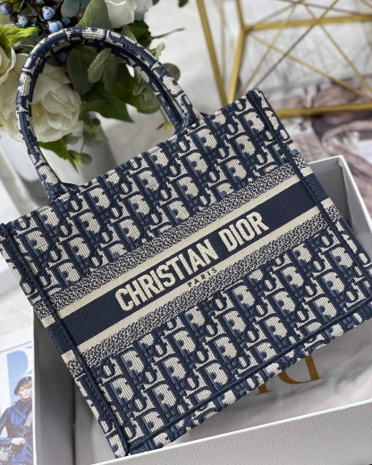 DOR SMALL BOOK TOTE BLUE DOR OBLIQUE EMBROIDERY M1265ZRIW M928