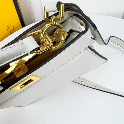 FD PEEKABOO ISEEU PETITE WHITE 8BN335ABVEF0QVL