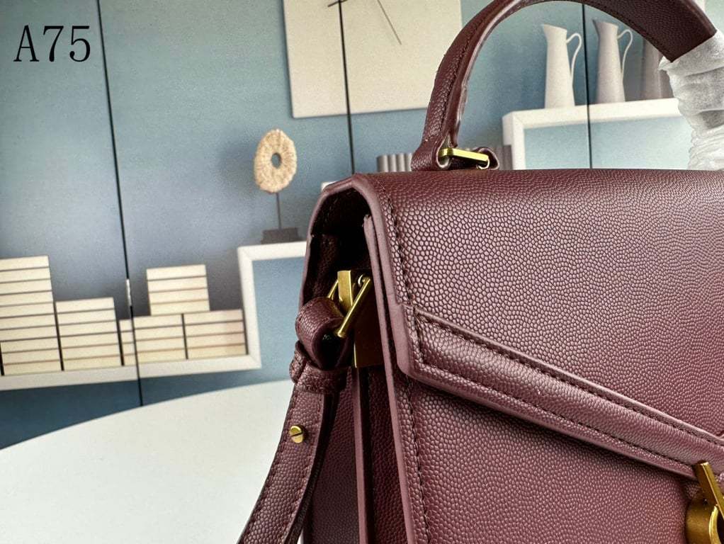 SAINT LAURENT CASSANDRA MEDIUM TOP HANDLE IN GRAIN DE POUDRE EMBOSSED DARK PECAN 24CM