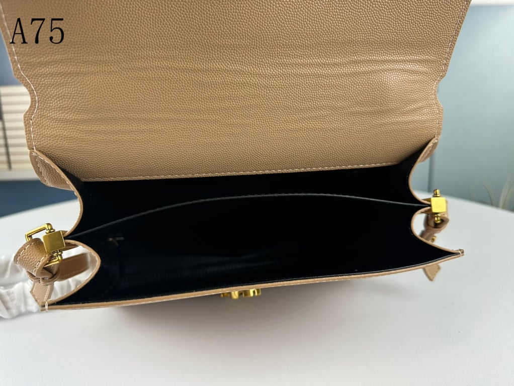 SAINT LAURENT CASSANDRA MEDIUM TOP HANDLE IN GRAIN DE POUDRE EMBOSSED DARK BEIGE 24CM