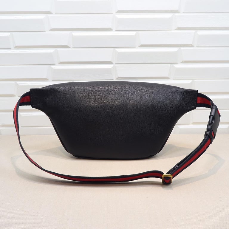 GG BLACK LOGO PRINT MEDIUM BELT BAG