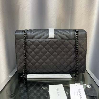 SAINT LAURENT ENVELOPE CHAIN BAG IN MIX MATELASSE GRAIN DE POUDRE EMBOSSED LEATHER BLACK 31CM