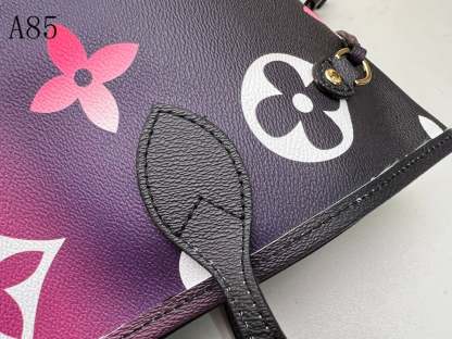 LUV 31CM MM NEVERFULL MIDNIGHT FUCHSIA
