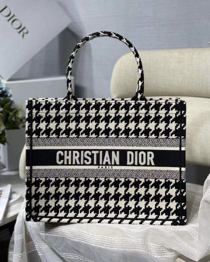 DOR PERSONALIZED MEDIUM BOOK TOTE BLACK MACRO HOUNDSTOOTH EMBROIDERY/ 36CM M1296ZTQT M911