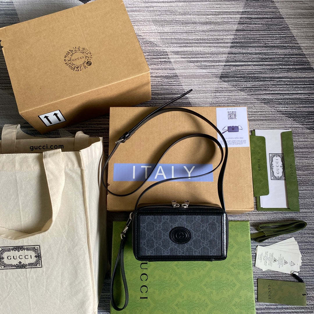 gg Mini Bag With Interlocking G Black gg Supreme Canvas For Women 9in/23cm gg