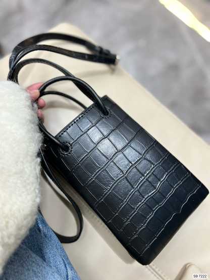 BALENCIAGA SHOPPING PHONE HOLDER CROCODILE EMBOSSED IN BLACK 18CM 5938261U61N1090