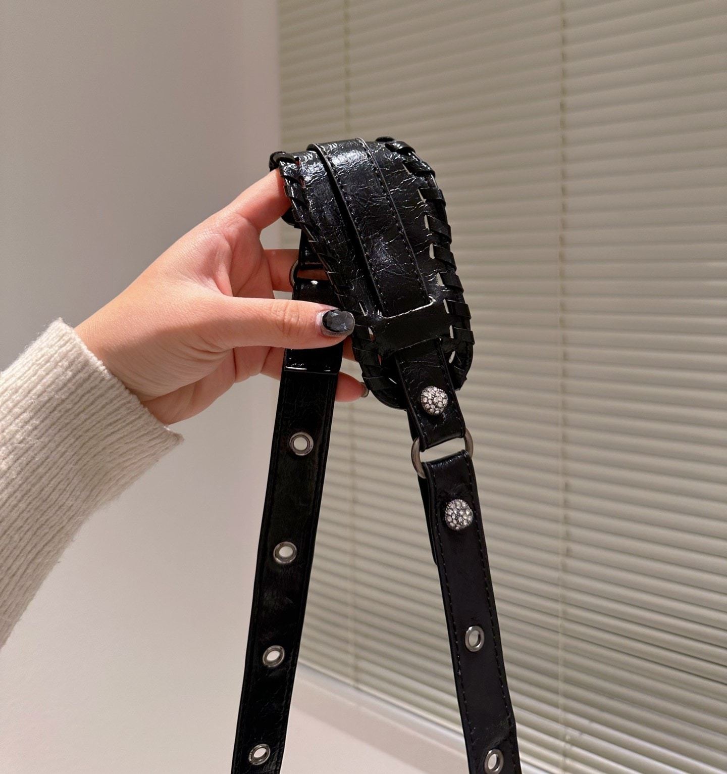 BALENCIAGA WOMENS LE CAGOLE SMALL SHOULDER BAG IN BLACK 28CM