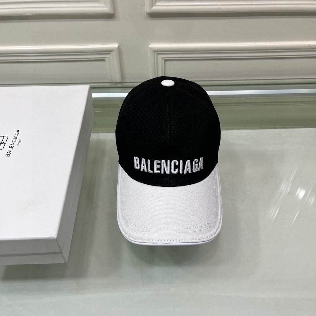 BALENCIAGA LOGO FRONT CAP BLACK
