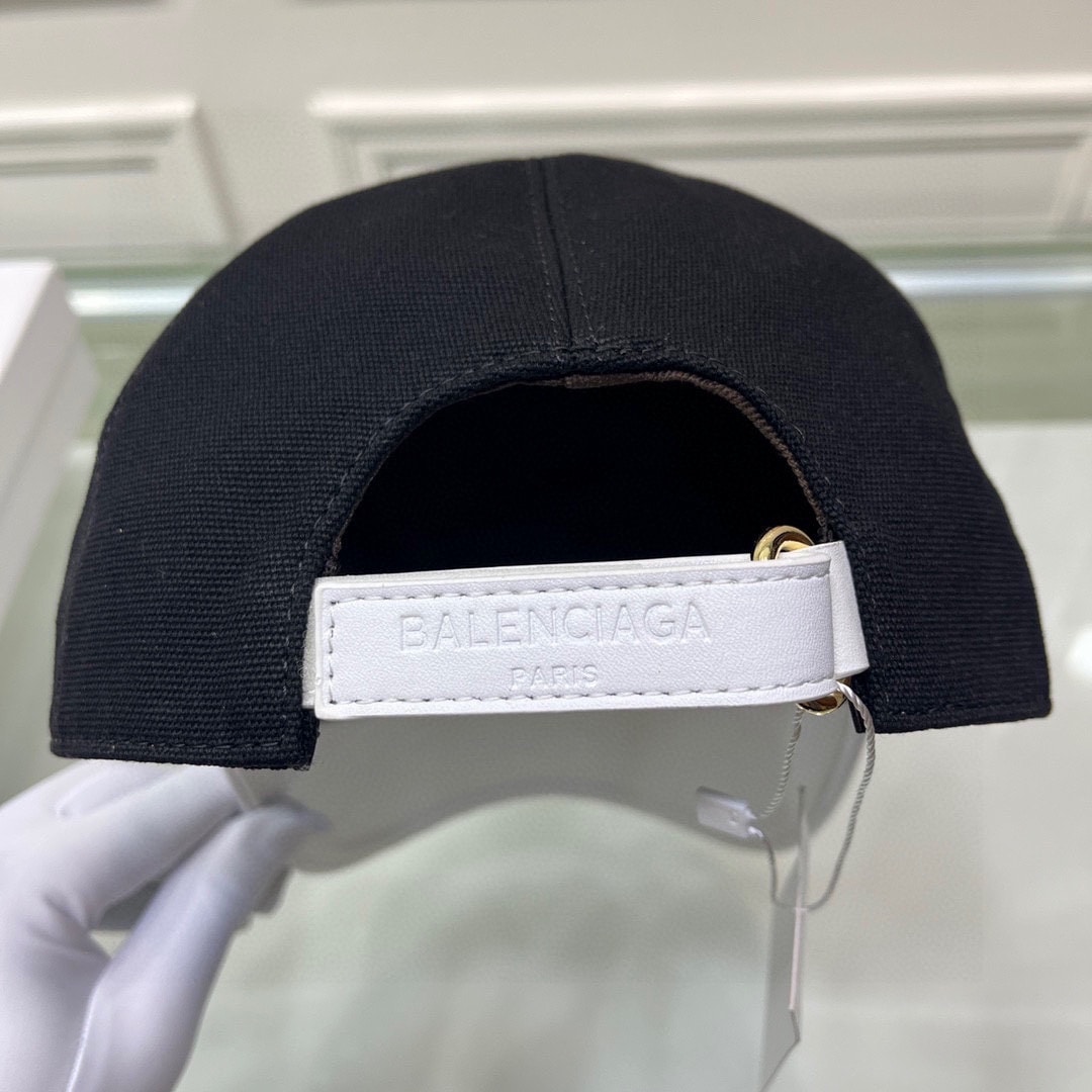 BALENCIAGA LOGO FRONT CAP BLACK
