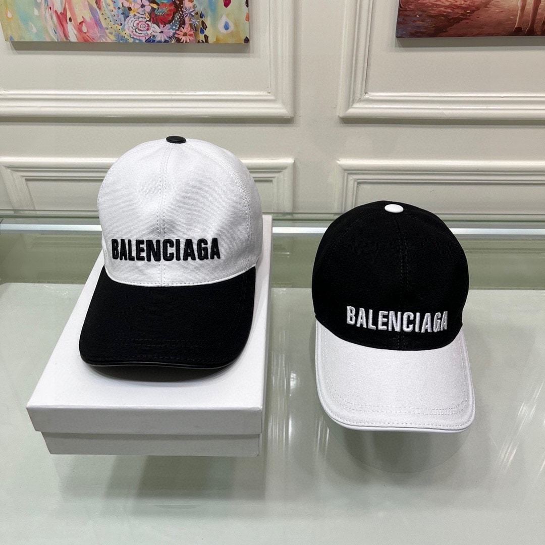 BALENCIAGA LOGO FRONT CAP BLACK