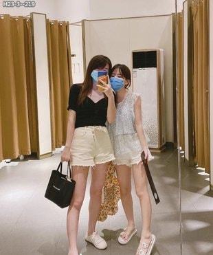 BALENCIAGA EVERYDAY XXS TOTE BAG IN BLACK 23CM 551815D6W2N1000